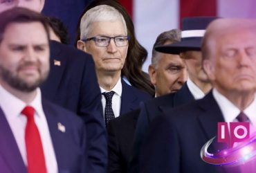 Tim Cook se junta a Trump na Casa Branca: Apple anuncia investimento de US$ 100 bilhões