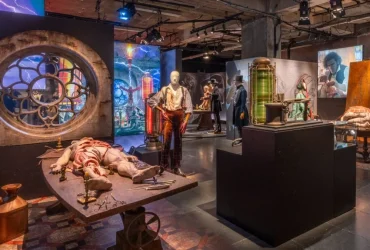 Exposição de 'Frankenstein' de Guillermo del Toro: Um Imperdível em Hollywood