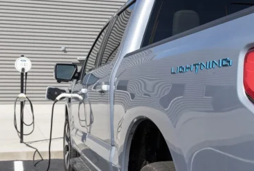 Ford Acaba com o Sonho de Biden de Caminhão Elétrico com o Cancelamento do F-150 Lightning