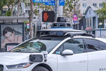 Waymo Enfrenta o Tribunal por Incômodo Público devido a Veículos Barulhentos em Santa Monica