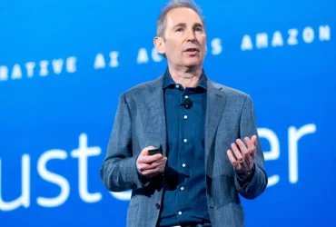 Anthropic Revida Contra o CEO da Amazon, Exige Que Ele Pague